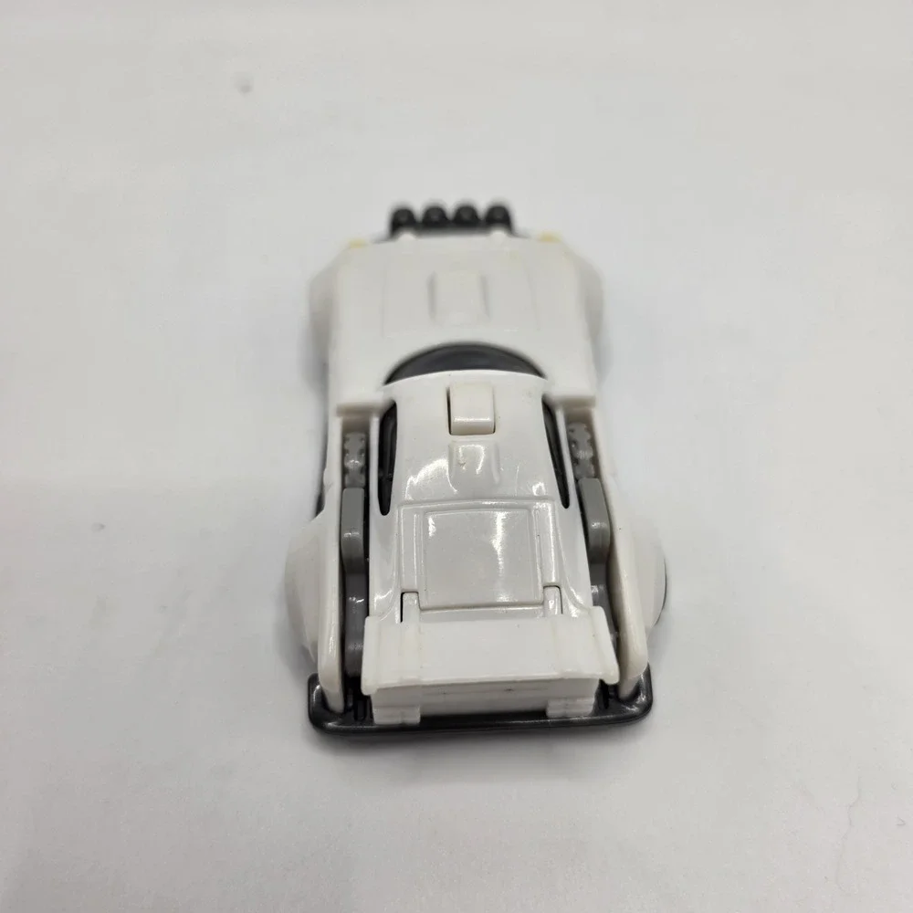 McDonald's Happy Meal‎ Toy Car White Sports Coupe 2019 Vietnam Collectible